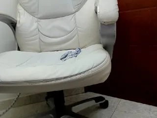 Live sex webcam photo for JulySophia #175964696