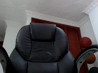 Live sex webcam photo for JulySophia #183880563