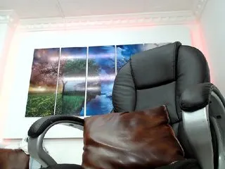 Live sex webcam photo for JulySophia #191078433