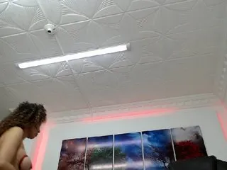 Live sex webcam photo for JulySophia #191596199