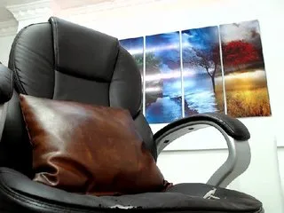 Live sex webcam photo for JulySophia #192099364