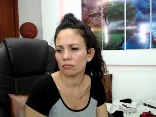 Live sex webcam photo for JulySophia #194517338