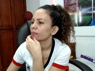 Live sex webcam photo for JulySophia #195510091