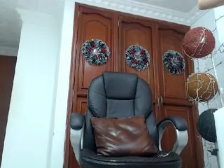 Live sex webcam photo for JulySophia #196355286
