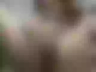 Live sex webcam photo for JulySophia #201092378
