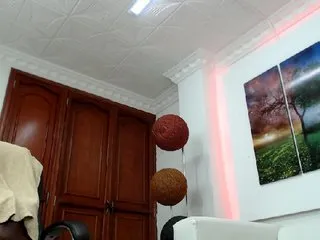 Live sex webcam photo for JulySophia #202171991