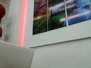 Live sex webcam photo for JulySophia #202850095