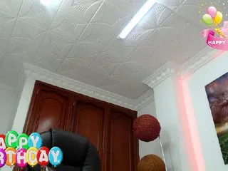 Live sex webcam photo for JulySophia #203060572