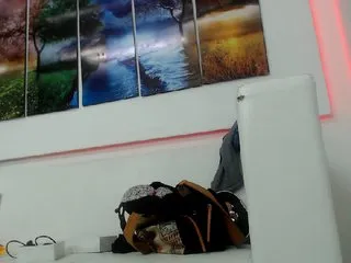Live sex webcam photo for JulySophia #205171179