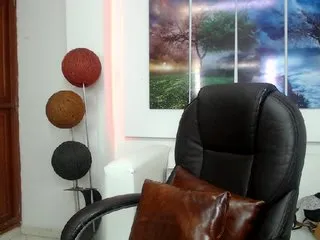 Live sex webcam photo for JulySophia #205171871