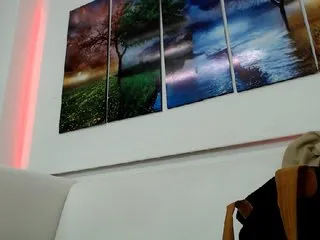 Live sex webcam photo for JulySophia #206647022