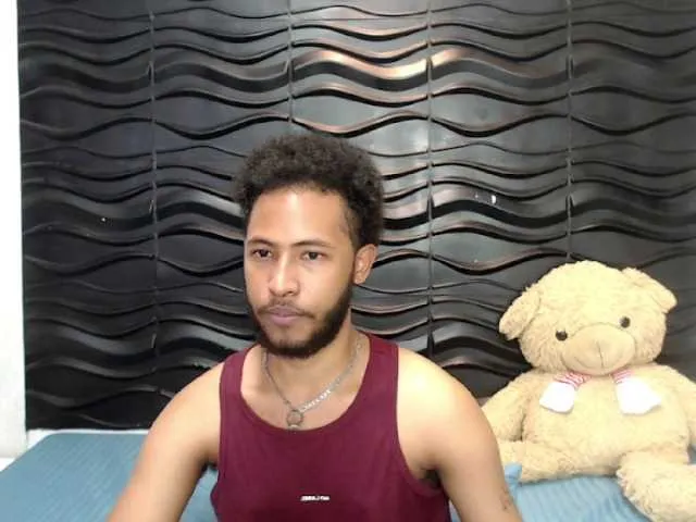 Live sex webcam photo for JuniorMcMiller #276297085