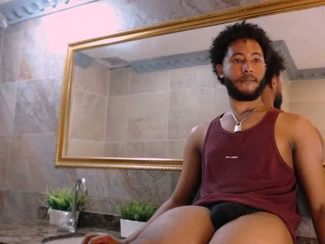 Live sex webcam photo for JuniorMcMiller #277488020