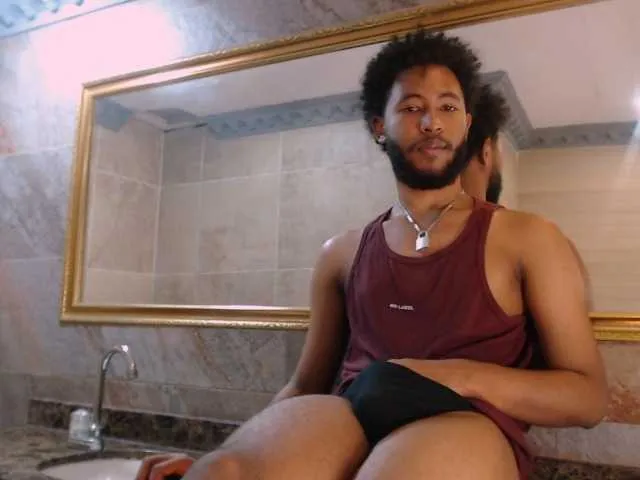 Live sex webcam photo for JuniorMcMiller #277503350