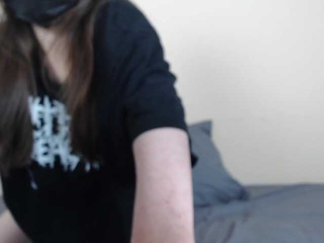 Live sex webcam photo for Junny3 #274186095