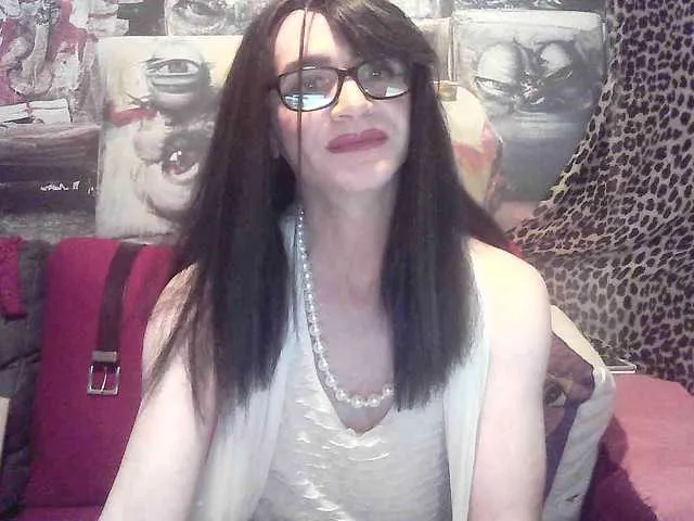 Live sex webcam photo for Juny-1 #274258426