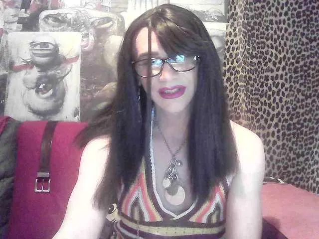 Live sex webcam photo for Juny-1 #274543325