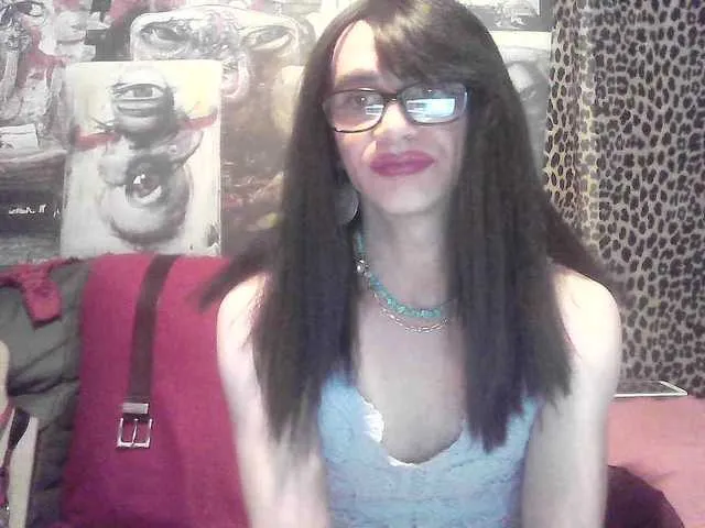 Live sex webcam photo for Juny-1 #274577896