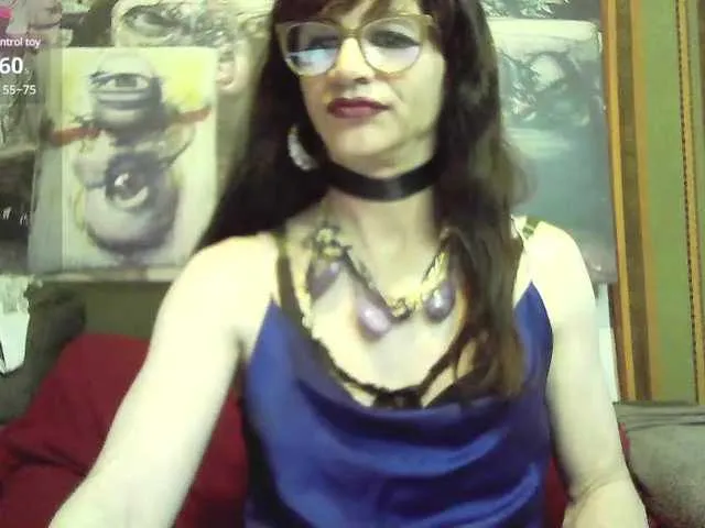 Live sex webcam photo for Juny-1 #291037506