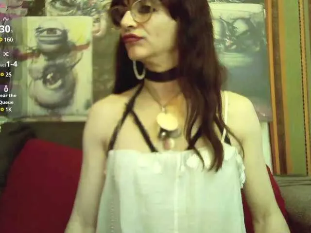 Live sex webcam photo for Juny-1 #291083238
