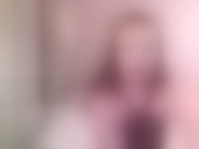Live sex webcam photo for Jussysweet #293443959