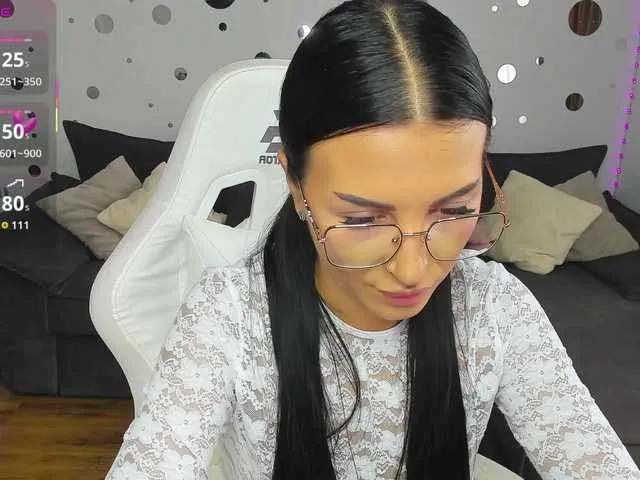 Live sex webcam photo for Just-Mira #291712526