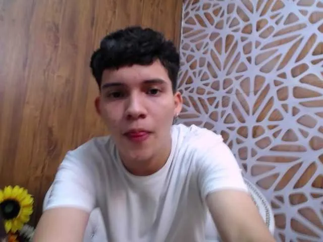 Live sex webcam photo for Just1n18 #276808976