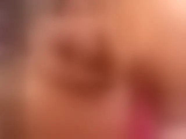 Live sex webcam photo for JustJeniffer #292493257