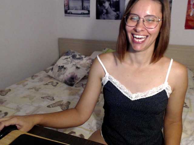 Live sex webcam photo for JustMeXY7 #274655819