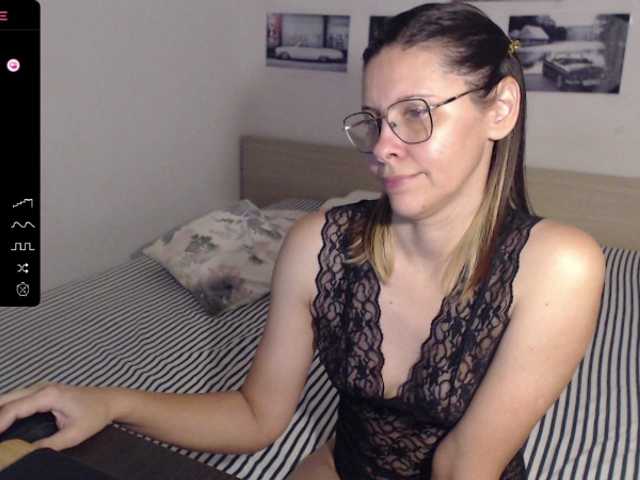Live sex webcam photo for JustMeXY7 #276919194