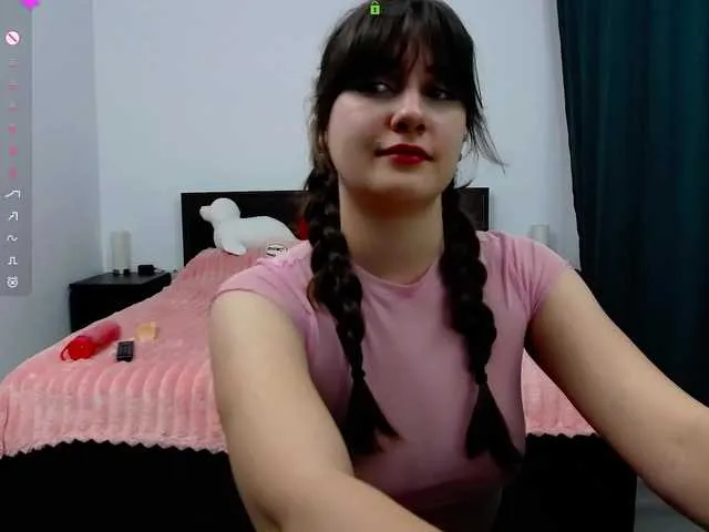 Live sex webcam photo for JustMino #290418687