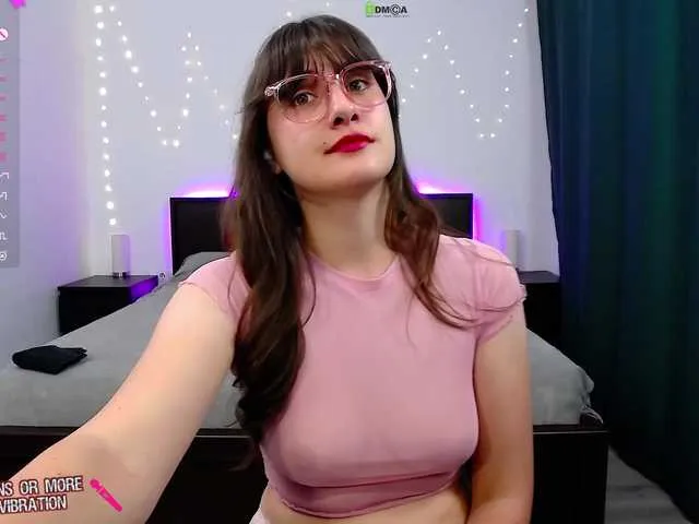 Live sex webcam photo for JustMino #291128286