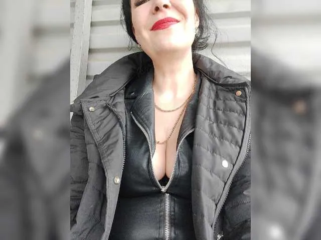 Live sex webcam photo for JustOlga #273175707