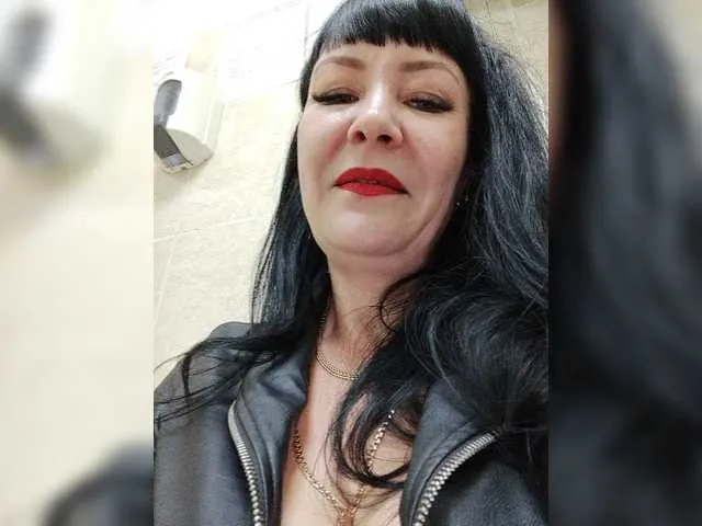 Live sex webcam photo for JustOlga #273874221