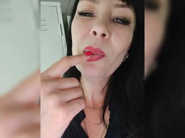 Live sex webcam photo for JustOlga #273987520