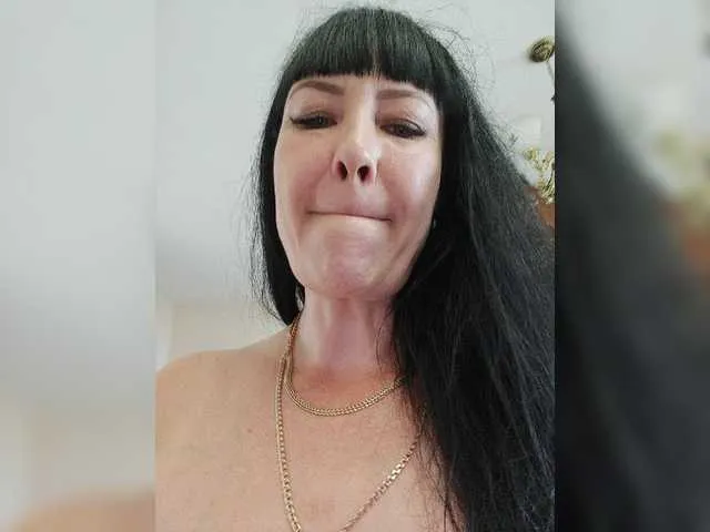 Live sex webcam photo for JustOlga #274144730