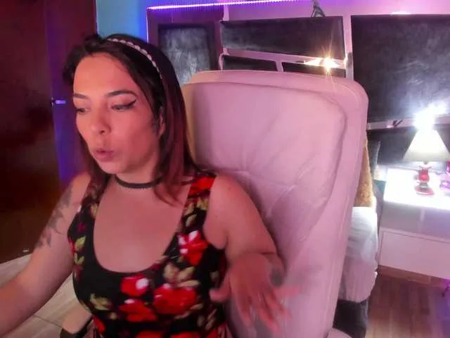 Live sex webcam photo for Justiiine #273388664