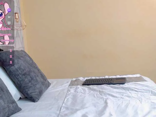 Live sex webcam photo for JustinePerry #290619251