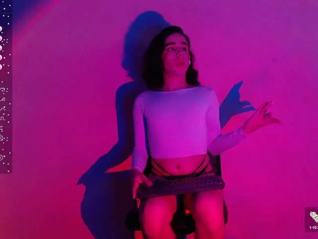 Live sex webcam photo for JustinePerry #291102429