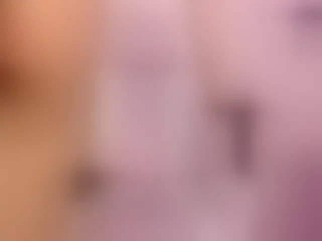 Live sex webcam photo for JustinePerry #292779231