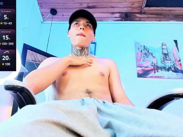 Live sex webcam photo for Justinmoon3 #290296659