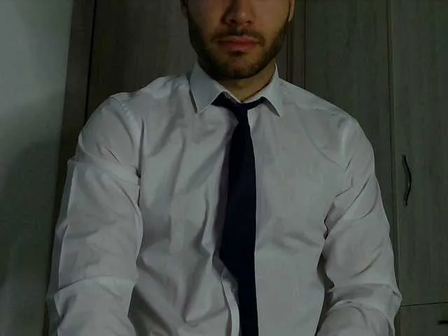 Live sex webcam photo for Justyn11 #292273804