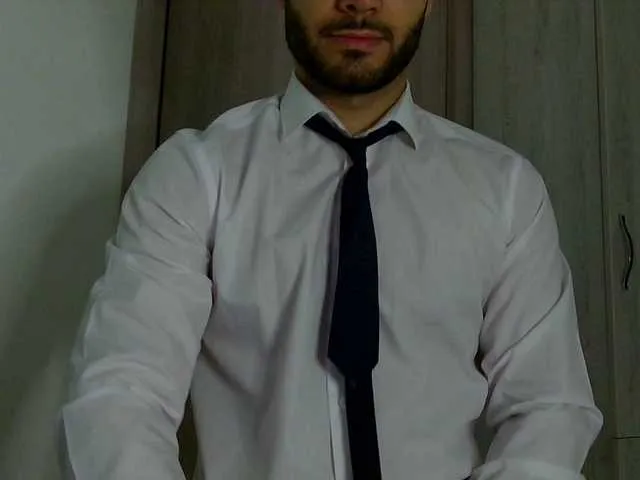 Live sex webcam photo for Justyn11 #292327046