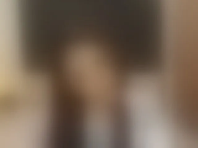Live sex webcam photo for JuviaLockser #293205607