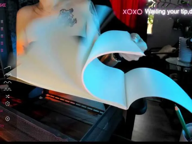 Live sex webcam photo for K-A-T-A-N-A #291457838