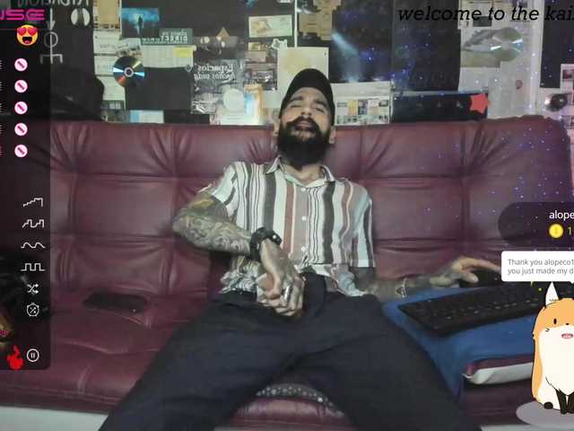 Live sex webcam photo for KAISER679 #275625210