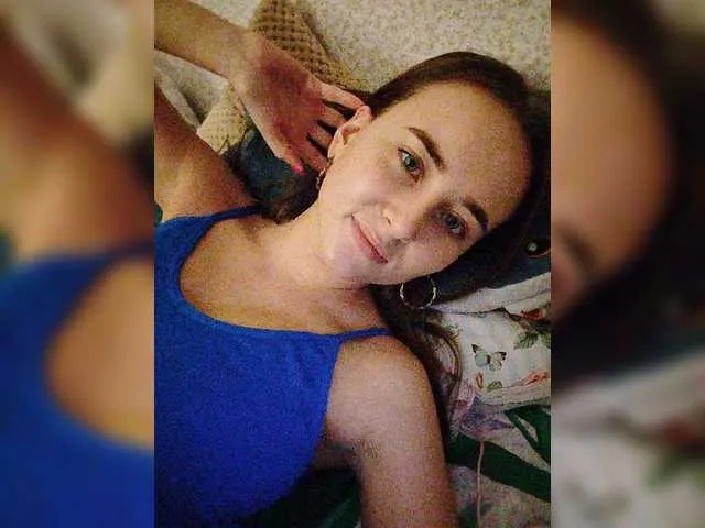 Live sex webcam photo for KATERISHKA #277299840