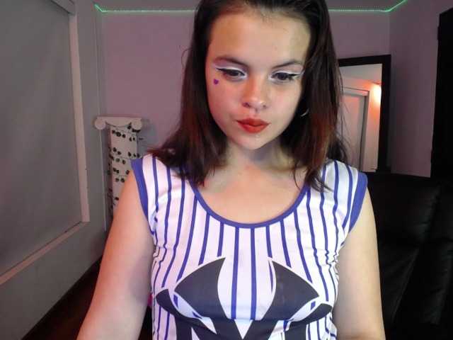 Live sex webcam photo for KATHY-SNOW #271893356