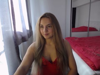 Live sex webcam photo for KATYDIAZ #131769568