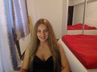 Live sex webcam photo for KATYDIAZ #161174602